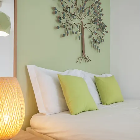 Contemporary By Alfama *