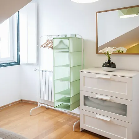 Contemporary By Alfama Apartment