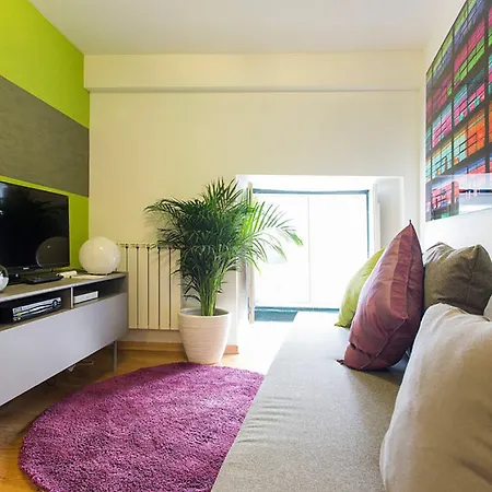 Contemporary By Alfama